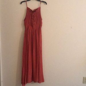 Cute maxi dress for Summer!